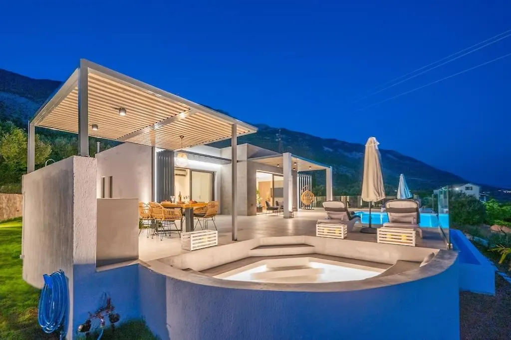The Dukes Villa Lassi